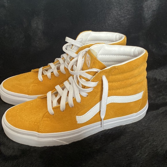 Like New Vans High-Top Sneakers - Picture 2 of 5